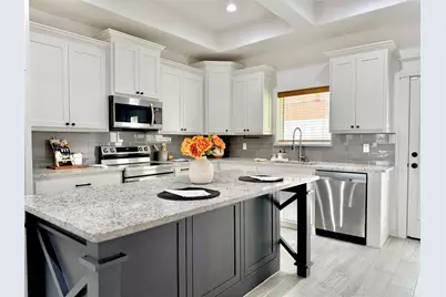 5609 San Jacinto Drive, Granbury, TX 76048 - Photo 9