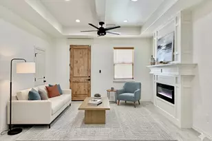 5609 San Jacinto Dr, Granbury, TX 76048 - Photo 3