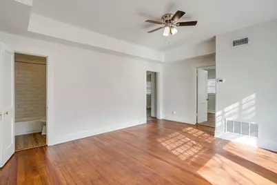 1329 Hurley Avenue, Fort Worth, TX 76104 - Photo 7