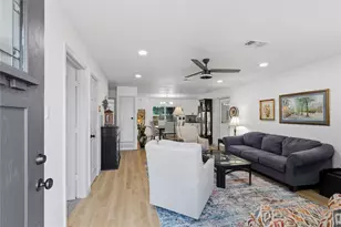 4104 Tacoma St, Irving, TX 75062 - Photo 5