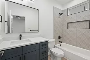 6112 Carlton Garret St, Dallas, TX 75215 - Photo 15