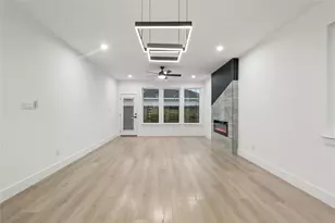 6112 Carlton Garret St, Dallas, TX 75215 - Photo 5