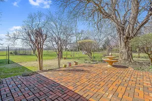 406 S Hunter St, Bullard, TX 75757 - Photo 7