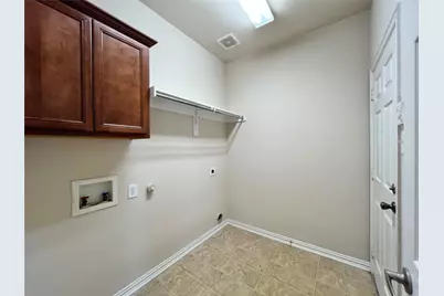 5423 Childress Drive, Grand Prairie, TX 75052 - Photo 5