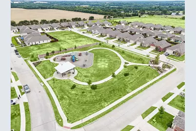 7725 Skier Drive, McKinney, TX 75071 - Photo 5