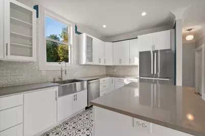 1020 W 3rd Avenue, Corsicana, TX 75110 - Photo 9