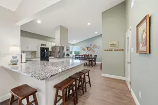 5717 Overridge Ct, Arlington, TX 76017 - Photo 5