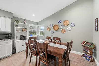 5717 Overridge Court, Arlington, TX 76017 - Photo 9