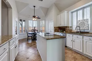 4749 Lawrence Ln, Plano, TX 75093 - Photo 11