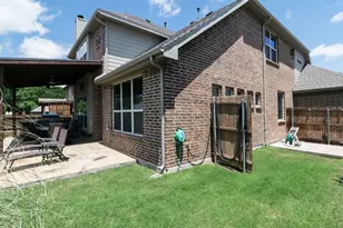 928 Freesia Dr, Little Elm, TX 75068 - Photo 23