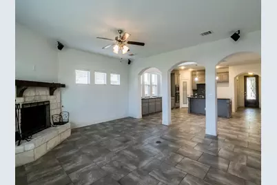 928 Freesia Drive, Little Elm, TX 75068 - Photo 11