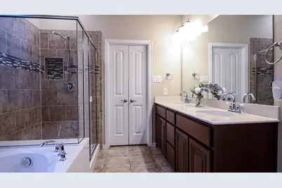 9917 Bodega Bay Road, Fort Worth, TX 76177 - Photo 11