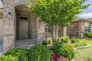 1413 Archway Ct, Fort Worth, TX 76247 - Photo 5