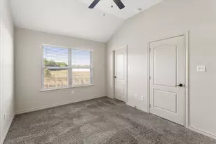 208 Lasso Cir, Mabank, TX 75143 - Photo 13