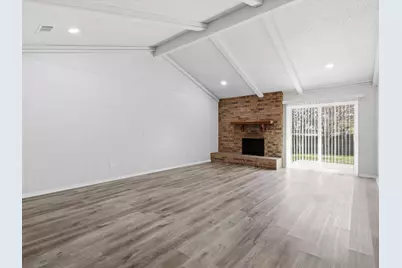 625 Reno Street, Lewisville, TX 75077 - Photo 9