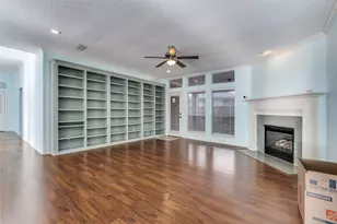 7133 Deer Hollow Dr, Fort Worth, TX 76132 - Photo 9