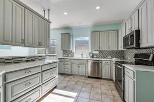 7133 Deer Hollow Dr, Fort Worth, TX 76132 - Photo 13