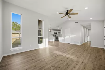 4622 Oakwood Drive, Garland, TX 75043 - Photo 3