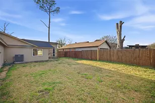 4622 Oakwood Dr, Garland, TX 75043 - Photo 17