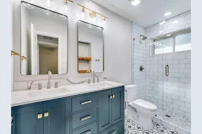 2513 Lawnview Drive, Carrollton, TX 75006 - Photo 11