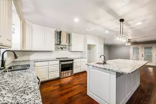 433 Sharron, Woodway, TX 76712 - Photo 7