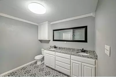 433 Sharron, Woodway, TX 76712 - Photo 19