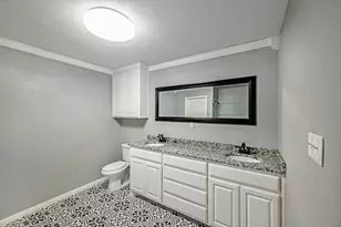 433 Sharron, Woodway, TX 76712 - Photo 19