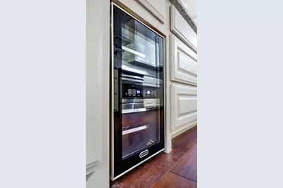 433 Sharron, Woodway, TX 76712 - Photo 11