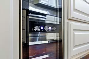 433 Sharron, Woodway, TX 76712 - Photo 11