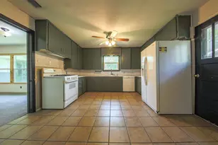 1004 Pecan St, Canton, TX 75103 - Photo 7