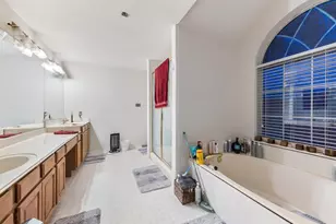 6836 Moss Ln, North Richland Hills, TX 76182 - Photo 19