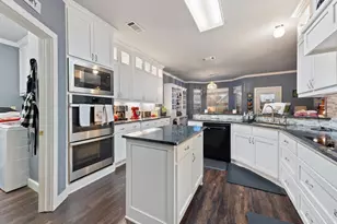 6836 Moss Ln, North Richland Hills, TX 76182 - Photo 11