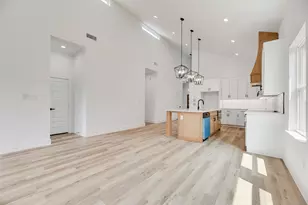 110 Hesed St, Greenville, TX 75402 - Photo 7