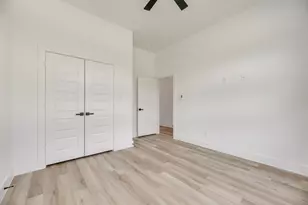 110 Hesed St, Greenville, TX 75402 - Photo 17
