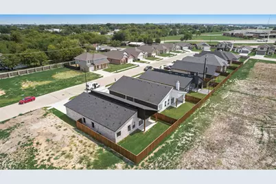 110 Hesed Street, Greenville, TX 75402 - Photo 31