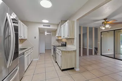 5588 Squires Drive, The Colony, TX 75056 - Photo 13