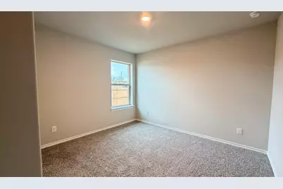 560 Arroyo Drive, Cleburne, TX 76033 - Photo 11