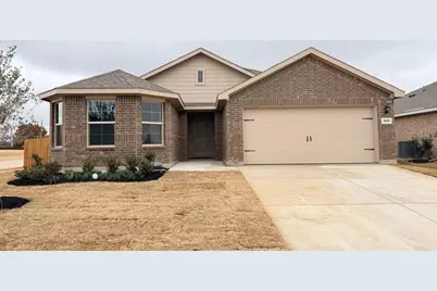 560 Arroyo Drive, Cleburne, TX 76033 - Photo 1