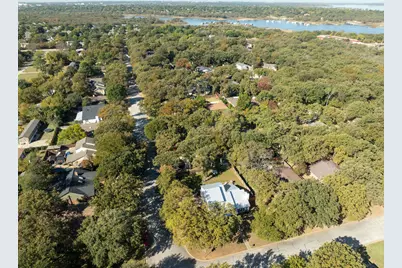 2311 Hummingbird Trail, Grapevine, TX 76051 - Photo 37