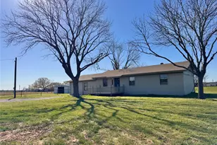 207 County Rd 3214, Bridgeport, TX 76426 - Photo 1