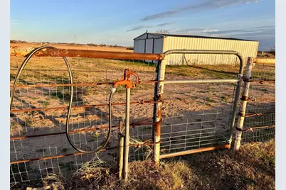 207 County Road 3214, Bridgeport, TX 76426 - Photo 23
