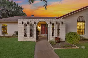 807 Middle Run, Duncanville, TX 75137 - Photo 3