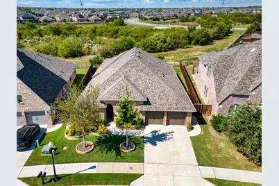 9621 Pickwick Trail, Fort Worth, TX 76131 - Photo 1