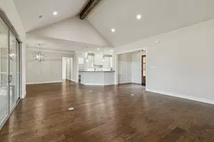 2165 Middlewood Cir, Granbury, TX 76049 - Photo 7