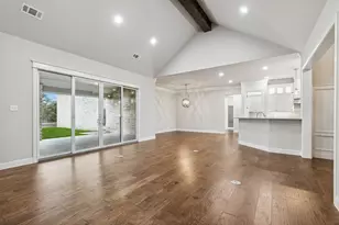 2165 Middlewood Cir, Granbury, TX 76049 - Photo 13