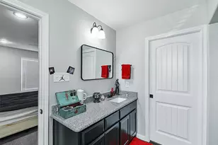 1460 County Rd 701, Cleburne, TX 76031 - Photo 11