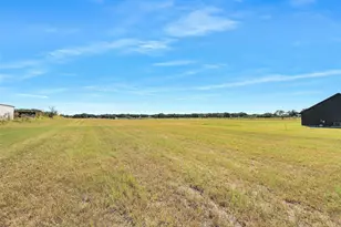 1460 County Rd 701, Cleburne, TX 76031 - Photo 17