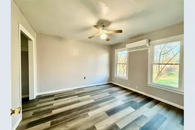 815 SE 18th Street #C, Mineral Wells, TX 76067 - Photo 7