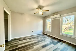 815 SE 18th St, Mineral Wells, TX 76067 - Photo 7