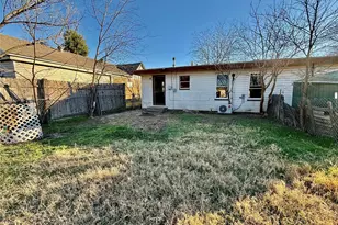 815 SE 18th St, Mineral Wells, TX 76067 - Photo 13